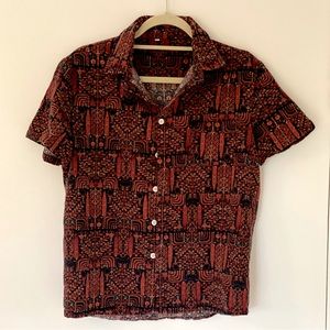 Moroccan motif button down short sleeve shirt